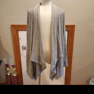 Lucky Brand  Sweater/ cardigan